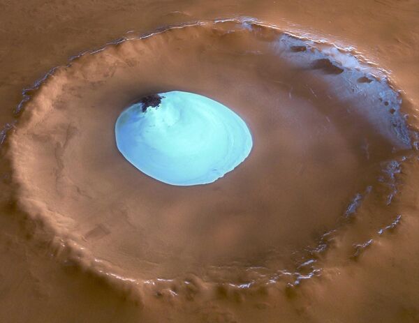 منظر للحفرة في السهل الشمالي العظيم لكوكب المريخ - سبوتنيك عربي