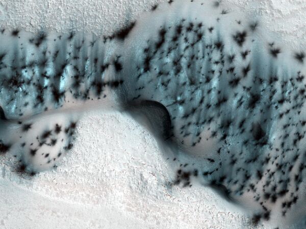 كثبان مجمدة في القطب الشمالي لكوكب المريخ - سبوتنيك عربي