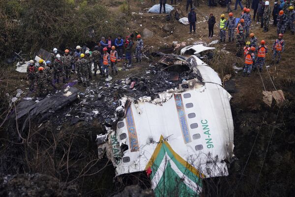 تحطم الطائرة أي تي إر-72، التابعة لشركة الطيران إيتي أيرلاينز، في نيبال، 15 يناير 2023 - سبوتنيك عربي