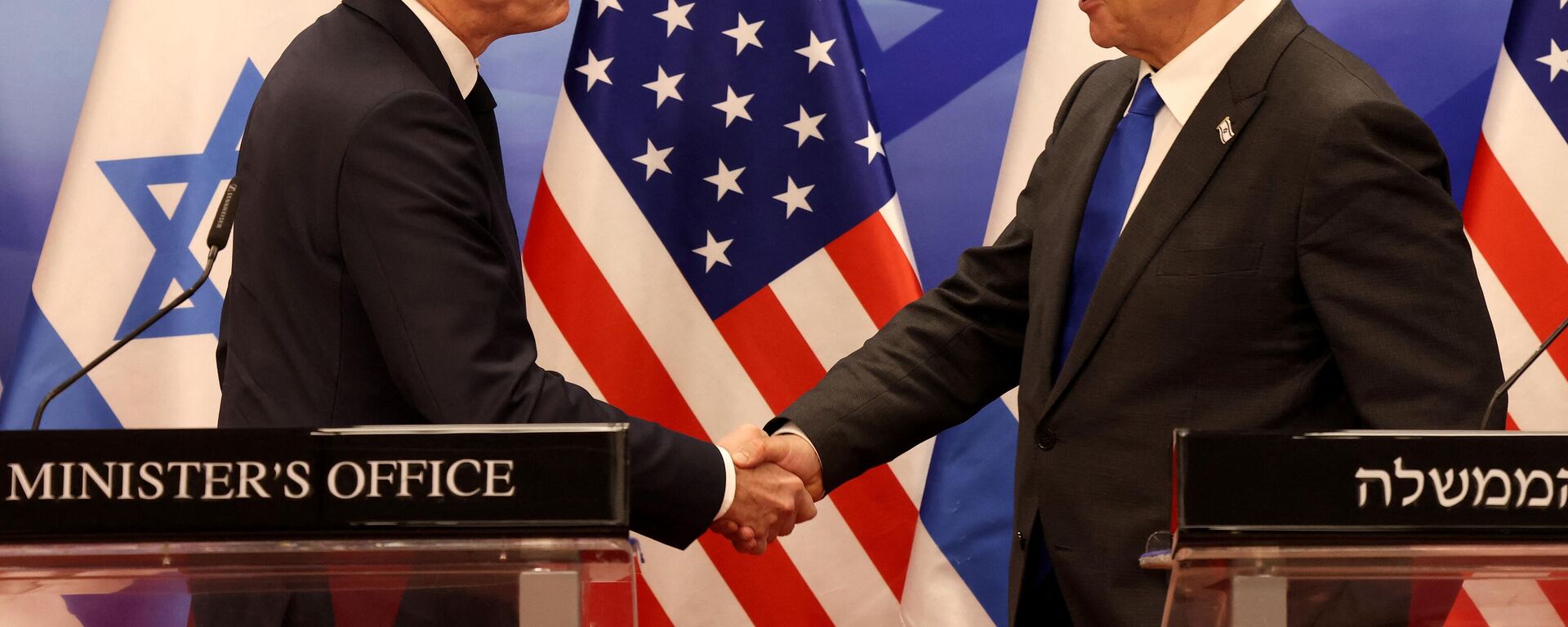 رئيس الوزراء الإسرائيلي، بنيامين نتنياهو، خلال مؤتمر صحفي مع وزير الخارجية الأمريكي، أنتوني بلينكن، الاثنين 3 يناير/ كانون الثاني 2023. - سبوتنيك عربي, 1920, 05.09.2023