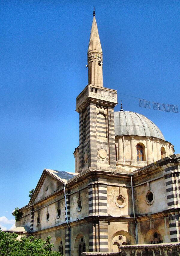 جامع كورتولوش - كنيسة القديس غريغور الأرمنية سابقا، في غازي عنتاب التركية، قبل الزلزال - سبوتنيك عربي