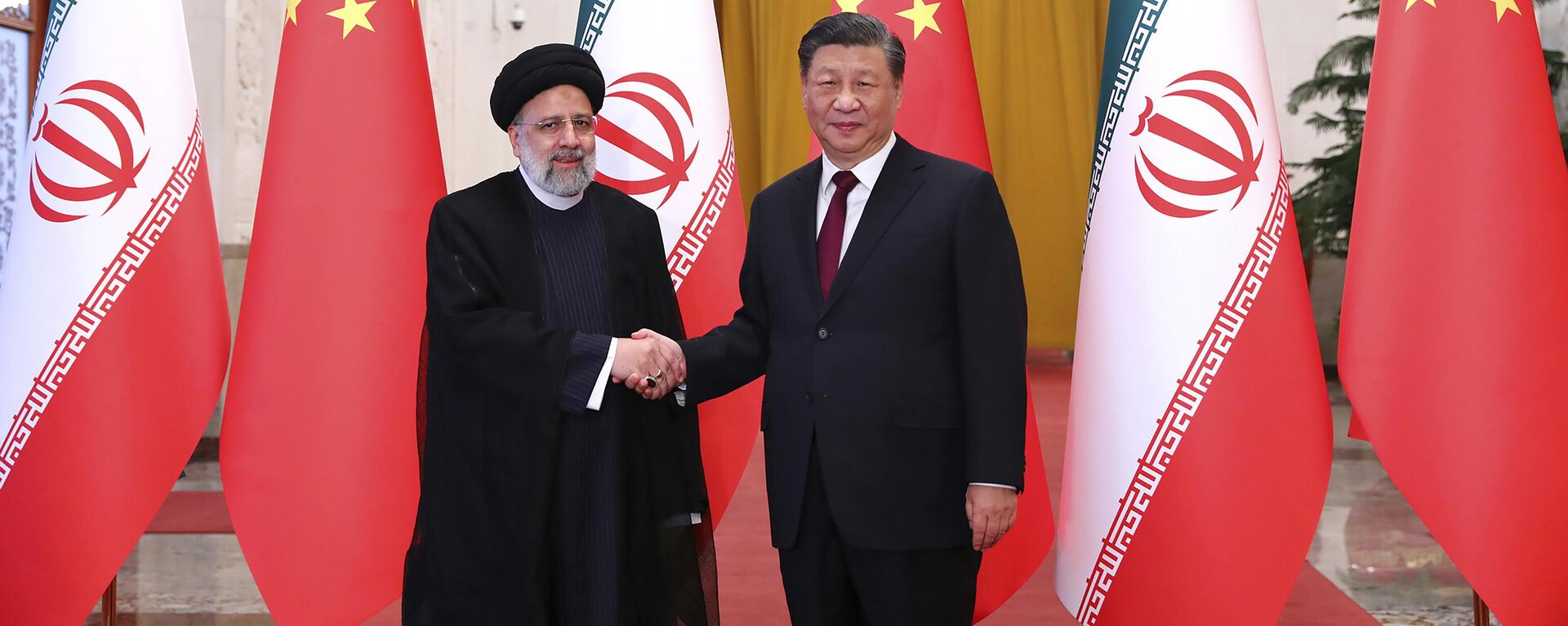 الرئيس الصيني شي جين بينغ يستقبل الرئيس الإيراني إبراهيم رئيسي في بكين - سبوتنيك عربي, 1920, 31.07.2023