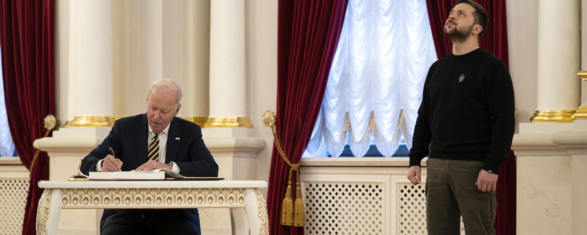 زيارة الرئيس الأمريكي جو بايدن إلى كييف للقاء الرئيس الأوكراني فلاديمير زيلينسكي، 20 فبراير 2023 - سبوتنيك عربي, 1920, 05.06.2023