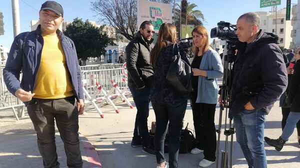 البرلمان التونسي الجديد يعقد أولى جلساته ومنع الإعلام الأجنبي والخاص من التغطية  - وطن نيوز عربي