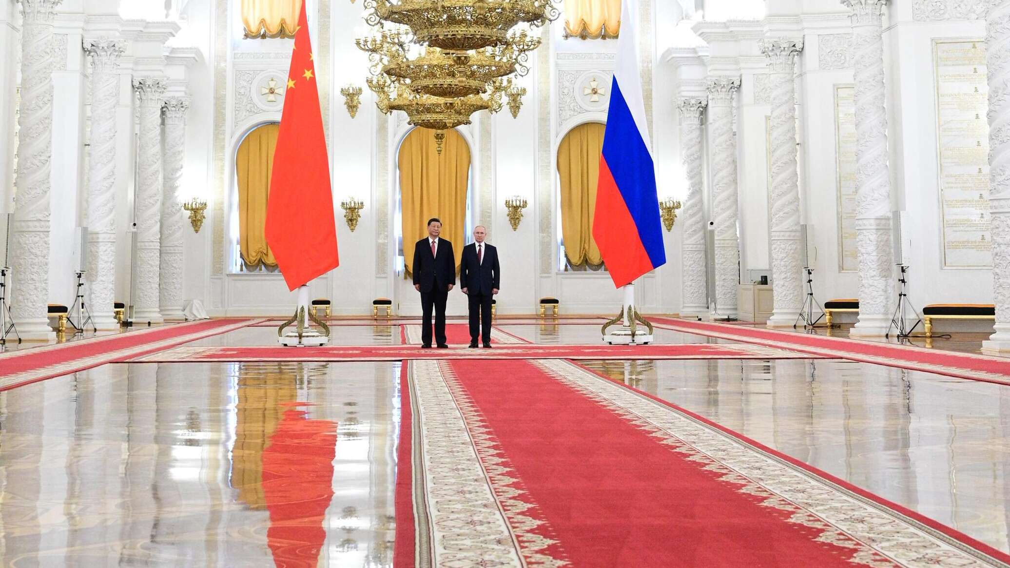 خبير: زيارة الرئيس الصيني إلى موسكو تحمل رسائل إلى الغرب وأمريكا