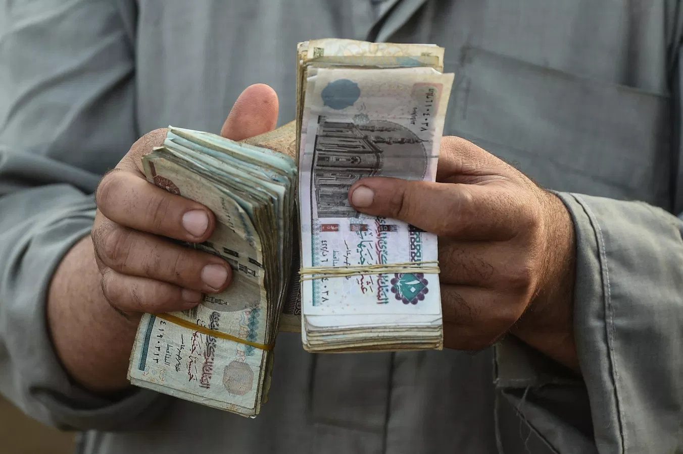 شهادة بنك أبوظبي فوائدها 16.5% والأهلي ومصر 12.25%