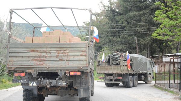 الجيش الروسي يقدم مساعدات إنسانية لقرى خطوط التماس بريف اللاذقية - سبوتنيك عربي