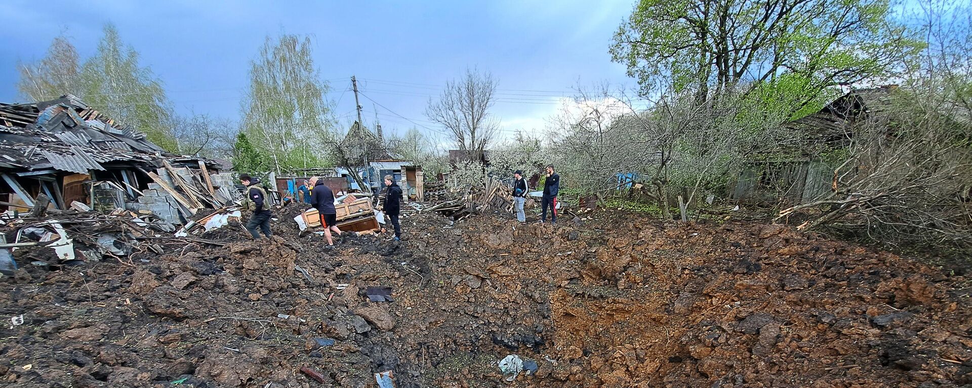 تداعيات قصف القوات المسلحة الأوكرانية في حي كييفسكي في دونيتسك - سبوتنيك عربي, 1920, 19.05.2023