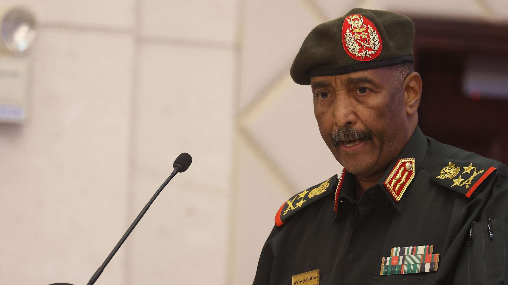 السودان... البرهان يصدر مرسوما بحل قوات "الدعم السريع"