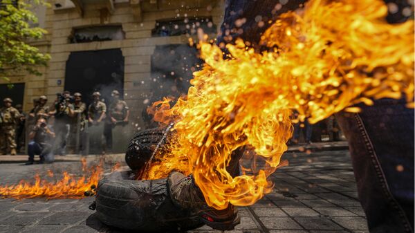 Во время акции протеста в Бейруте, Ливан - سبوتنيك عربي