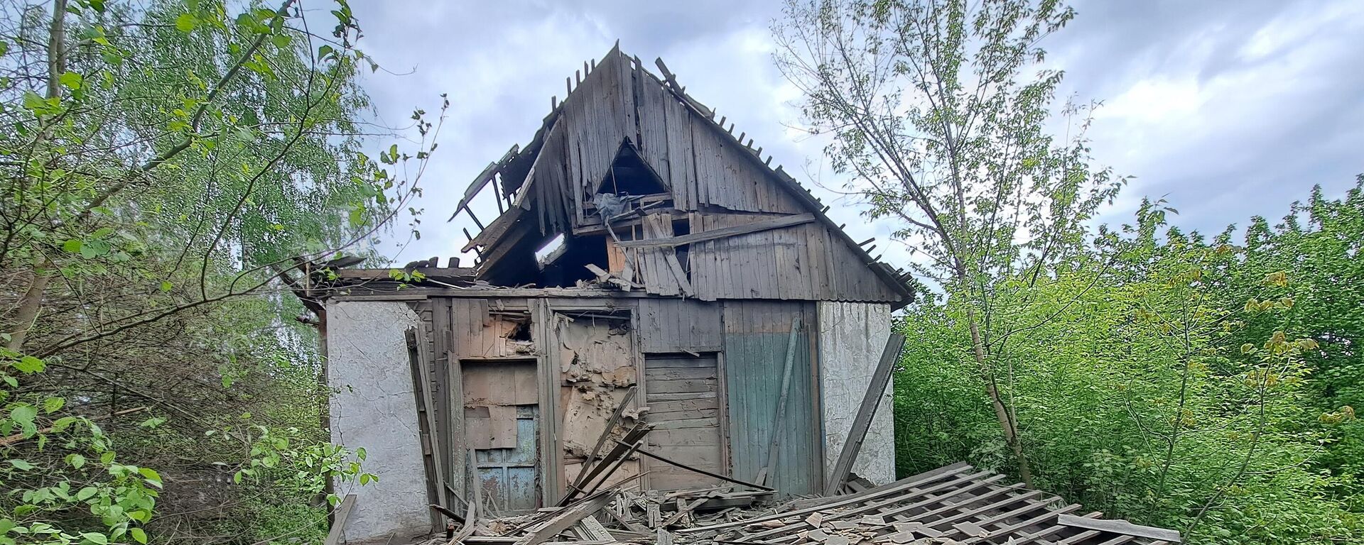 تداعيات قصف القوات المسلحة الأوكرانية في مدينة غورلوفكا، مقاطعة دونيتسك - سبوتنيك عربي, 1920, 03.06.2023