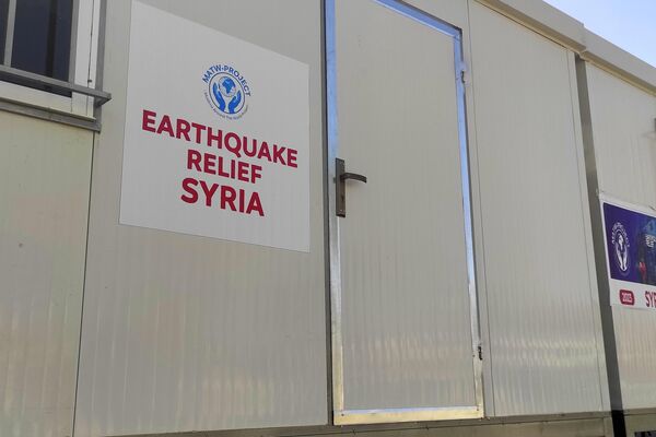 الأردن يبدأ بإرسال منازل جاهزة لمتضرري الزلزال في سوريا - سبوتنيك عربي