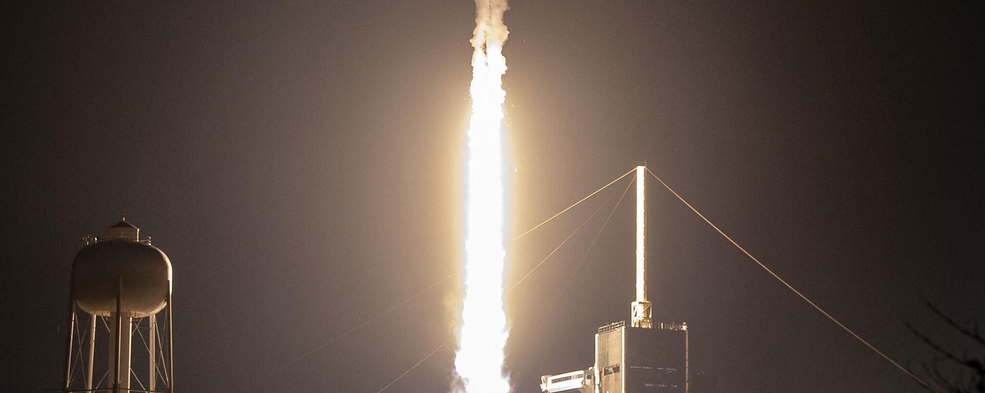 انطلاق مركبة كريو دراغون إلى الفضاء وعلى متنها رائدا فضاء سعوديان 22 مايو 2023 - سبوتنيك عربي, 1920, 22.05.2023