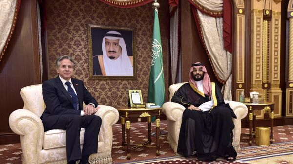 وزير الخارجية الأمريكي، أنتوني بلينكن، يلتقي ولي العهد السعودي، الأمير محمد بن سلمان، في الرياض - سبوتنيك عربي