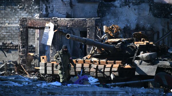 دبابة أوكرانية مدمرة في فولنوفاخا - سبوتنيك عربي