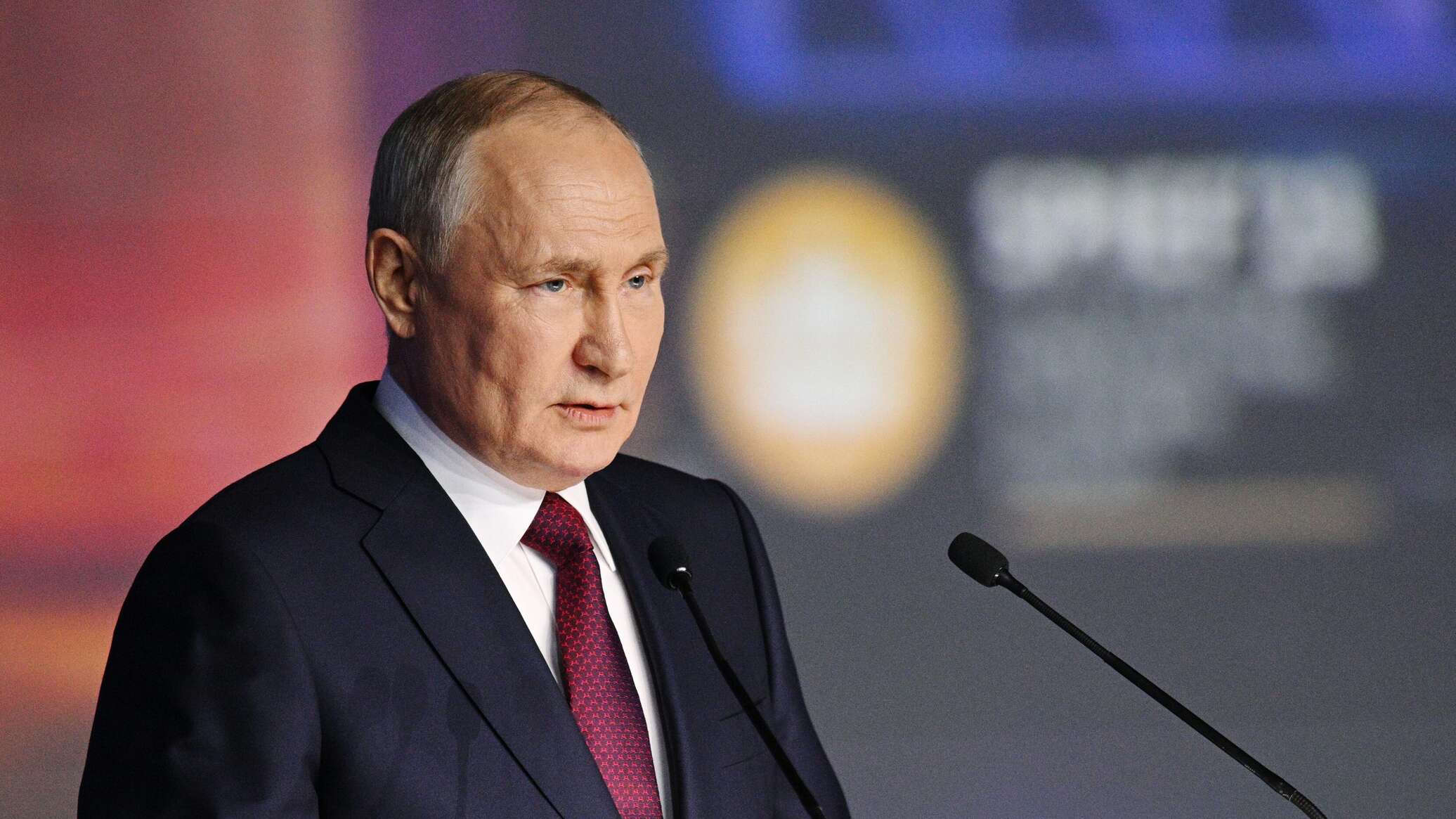 بوتين يعلن اتفاق قادة الاتحاد الاقتصادي الأوراسي عقد قمة يوبيلية عام 2024 في موسكو