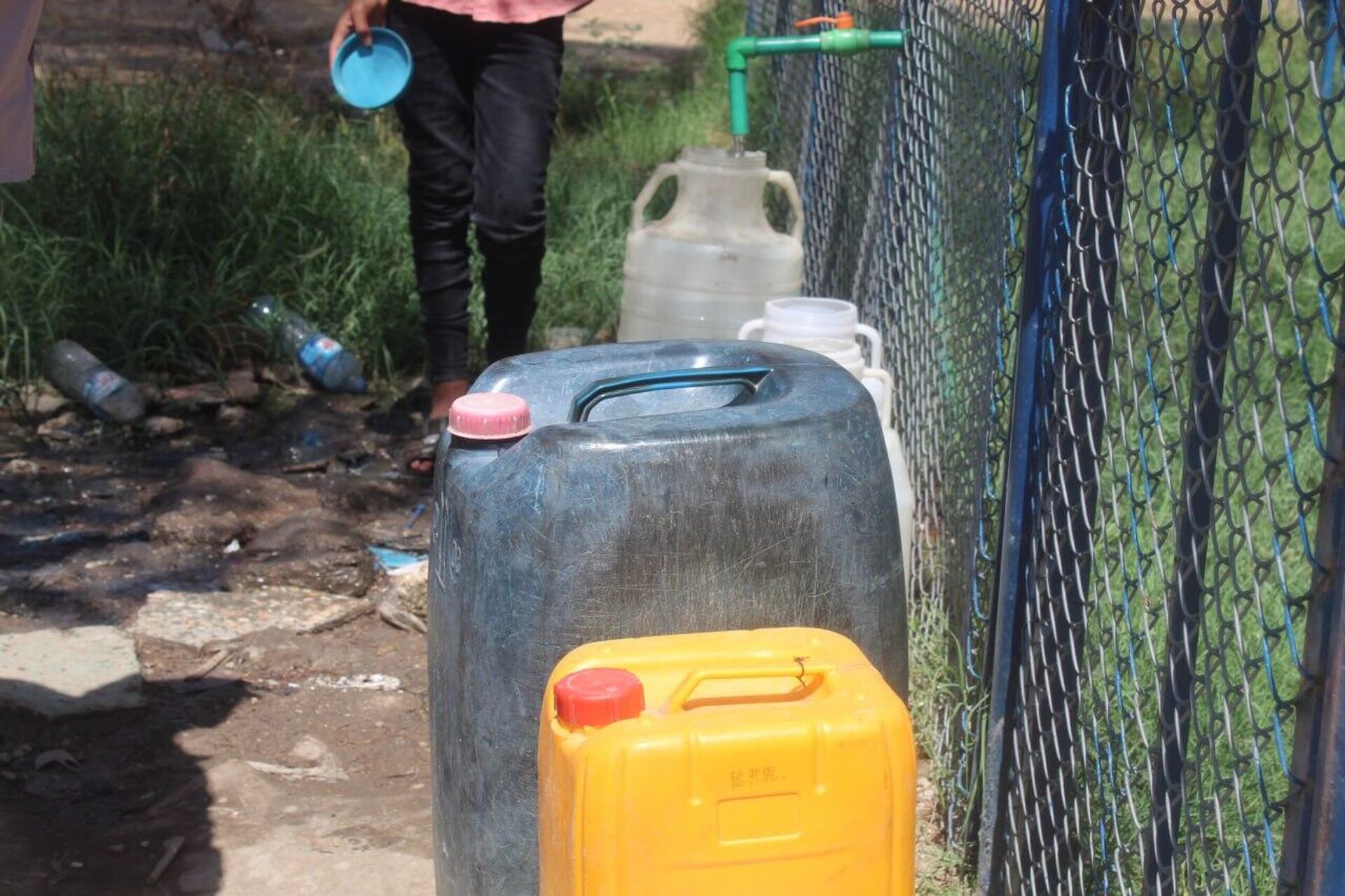 استمرار القطع السياسي لمياه الشرب يحول حياة مليون سوري في الحسكة إلى جحيم - سبوتنيك عربي, 1920, 04.07.2023