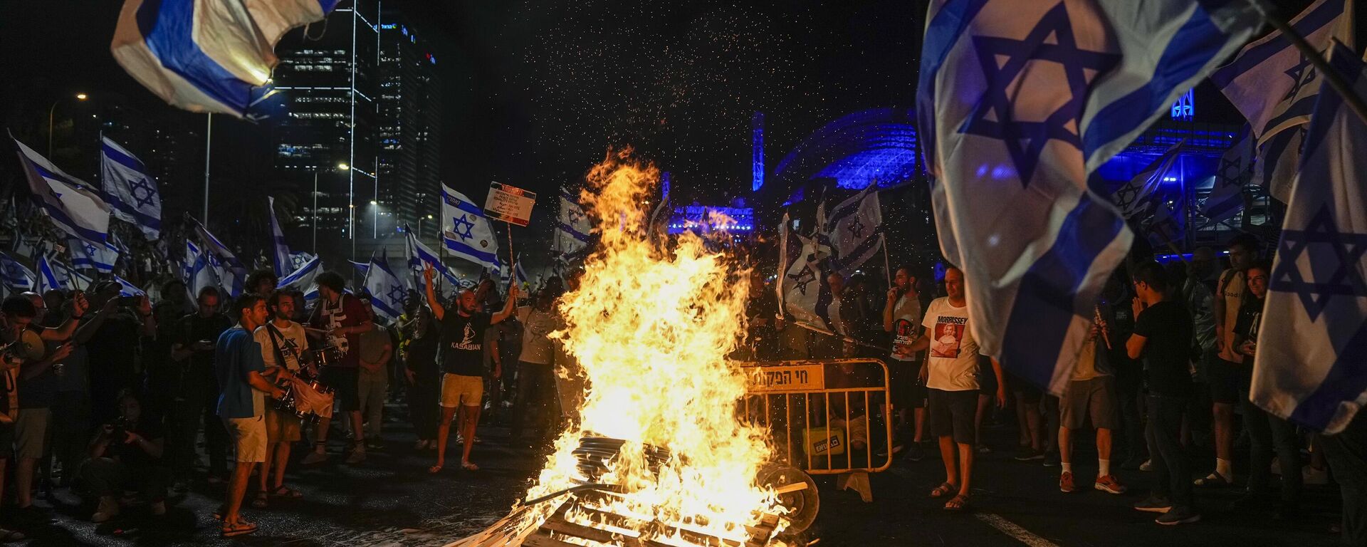 احتجاجت الإسرائيليين ضد خطط حكومة رئيس الوزراء بنيامين نتنياهو لإصلاح النظام القضائي في تل أبيب، إسرائيل، 5 يوليو 2023 - سبوتنيك عربي, 1920, 11.11.2023