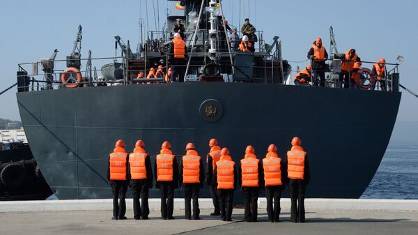 Учебный корабль «Перекоп» прибыл во Владивосток - سبوتنيك عربي