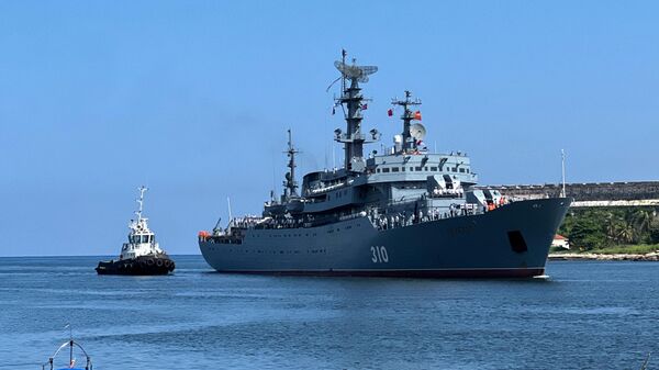 سفينة التدريب البحرية الروسية بيريكوب وعلى متنها طلاب عسكريون والتي تقوم برحلة طويلة، وصلت إلى خليج هافانا، 11 يوليو 2022 - سبوتنيك عربي