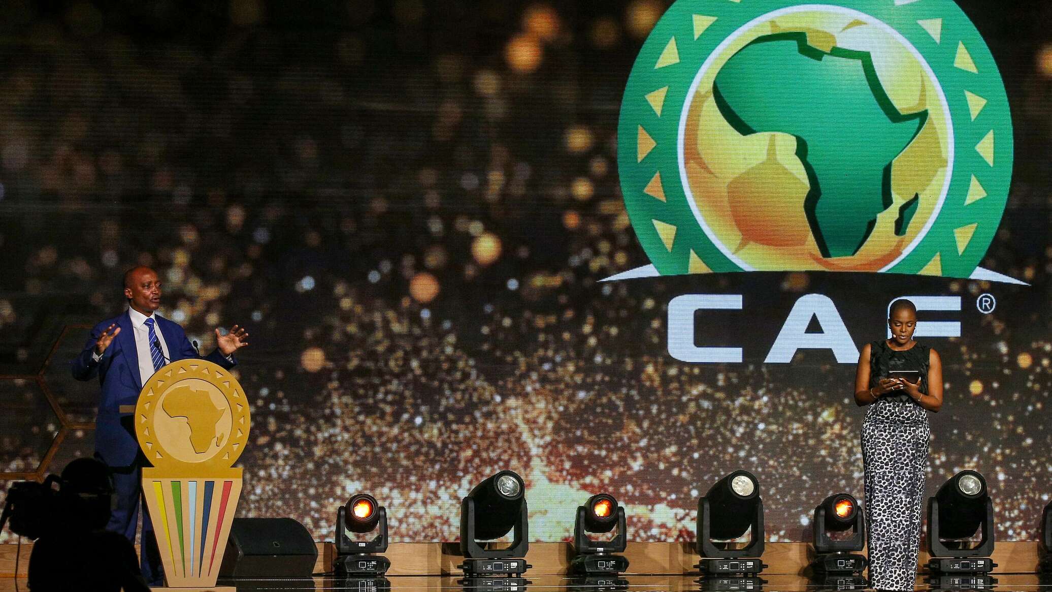 رسميا... "كاف" يعلن موعد نهائي دوري أبطال أفريقيا وكأس الكونفيدرالية