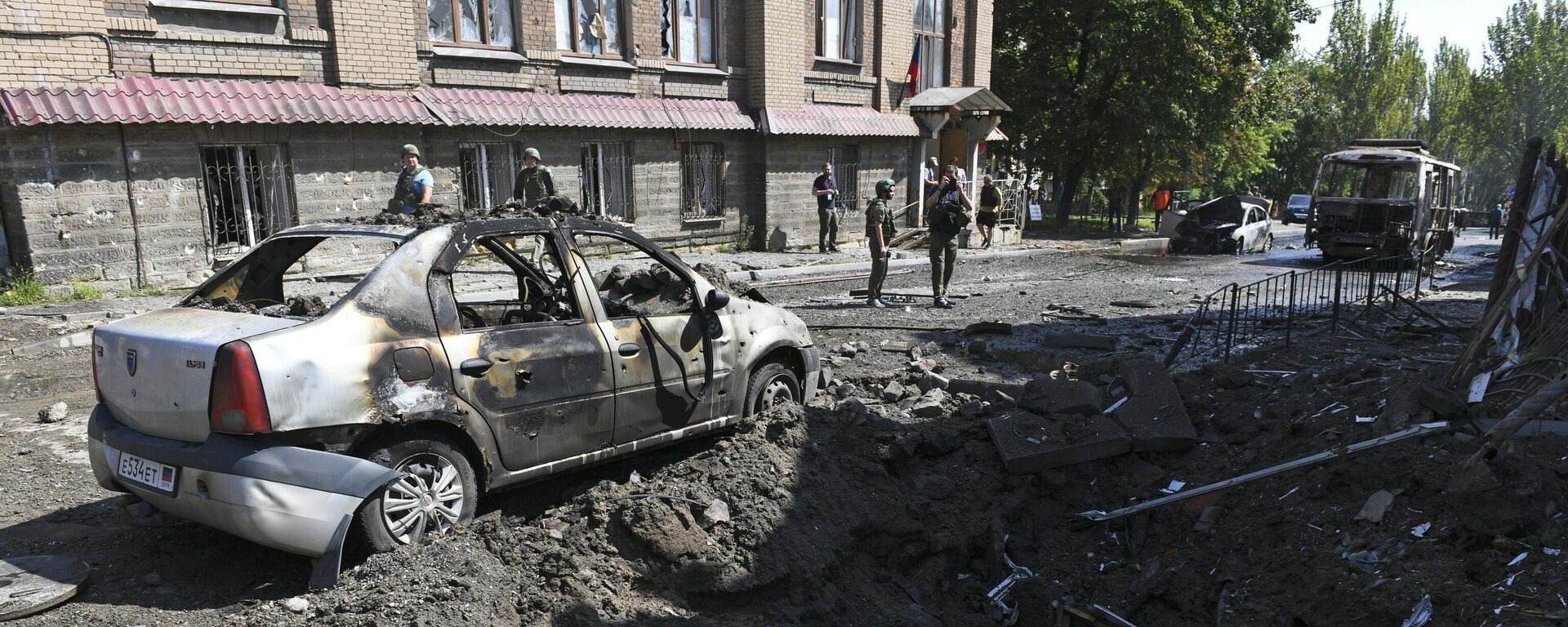 عواقب قصف القوات المسلحة الأوكرانية على دونيتسك، جمهورية دونيتسك الشعبية - سبوتنيك عربي, 1920, 05.11.2023