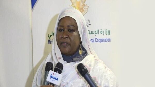 وزيرة الاستثمار والتعاون الدولي في السودان أحلام مدني مهدي - سبوتنيك عربي