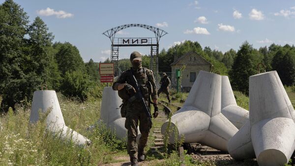 تعزيز قوات الجيش البولندي على الحدود مع بيلاروسيا - سبوتنيك عربي