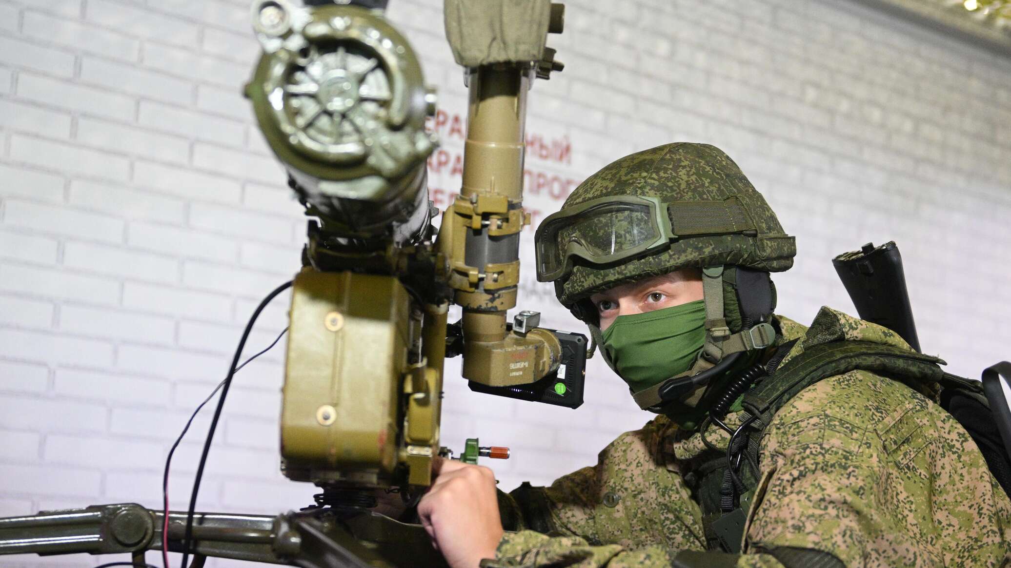 القوات الروسية تدمر مخبأ أوكرانيا على محور دونيتسك