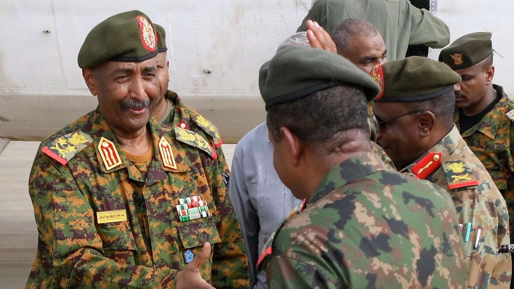 "الإسناد الإعلامي" للجيش السوداني: تغييرات على الأرض بعد انضمام الحركات المسلحة للقوات النظامية