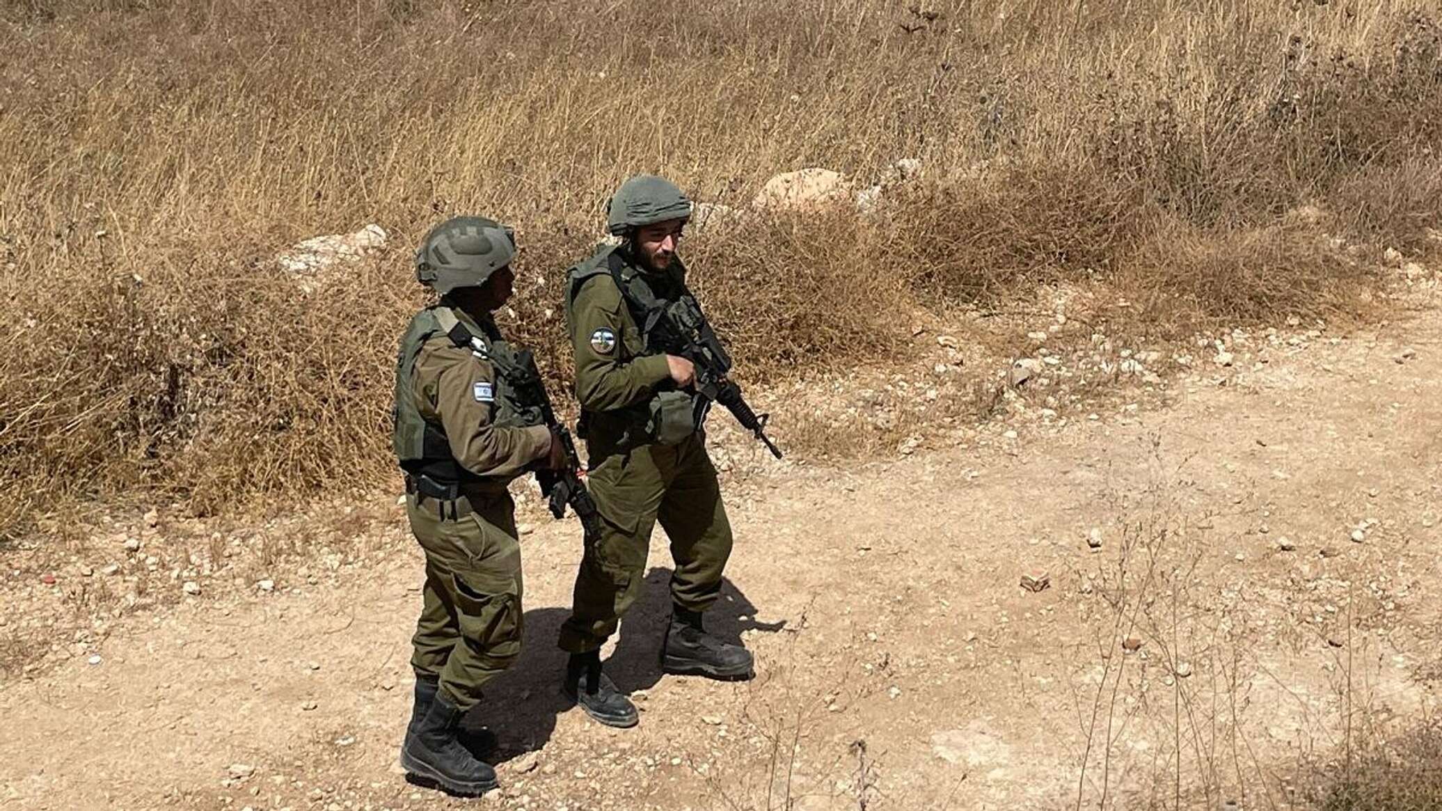 الجيش الإسرائيلي: القتال مع المسلحين الفلسطينيين يتواصل في 6 مواقع داخل مناطق غلاف غزة