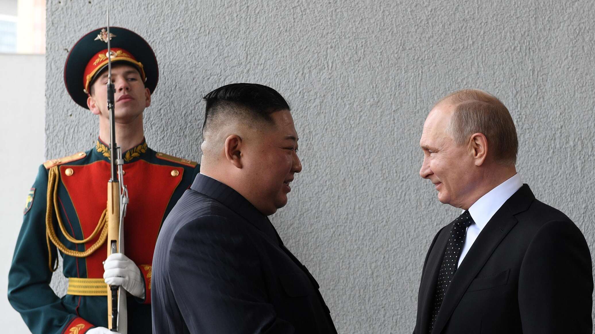 كيم جونغ أون مهنئا بوتين: سيحقق الشعب الروسي بتوجيهاتكم النصر في بلوغ السلام والعدالة الدوليين