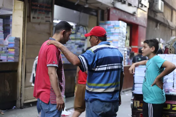 سوق الفجالة الخاص بالمستلزمات المدرسية في مصر - سبوتنيك عربي