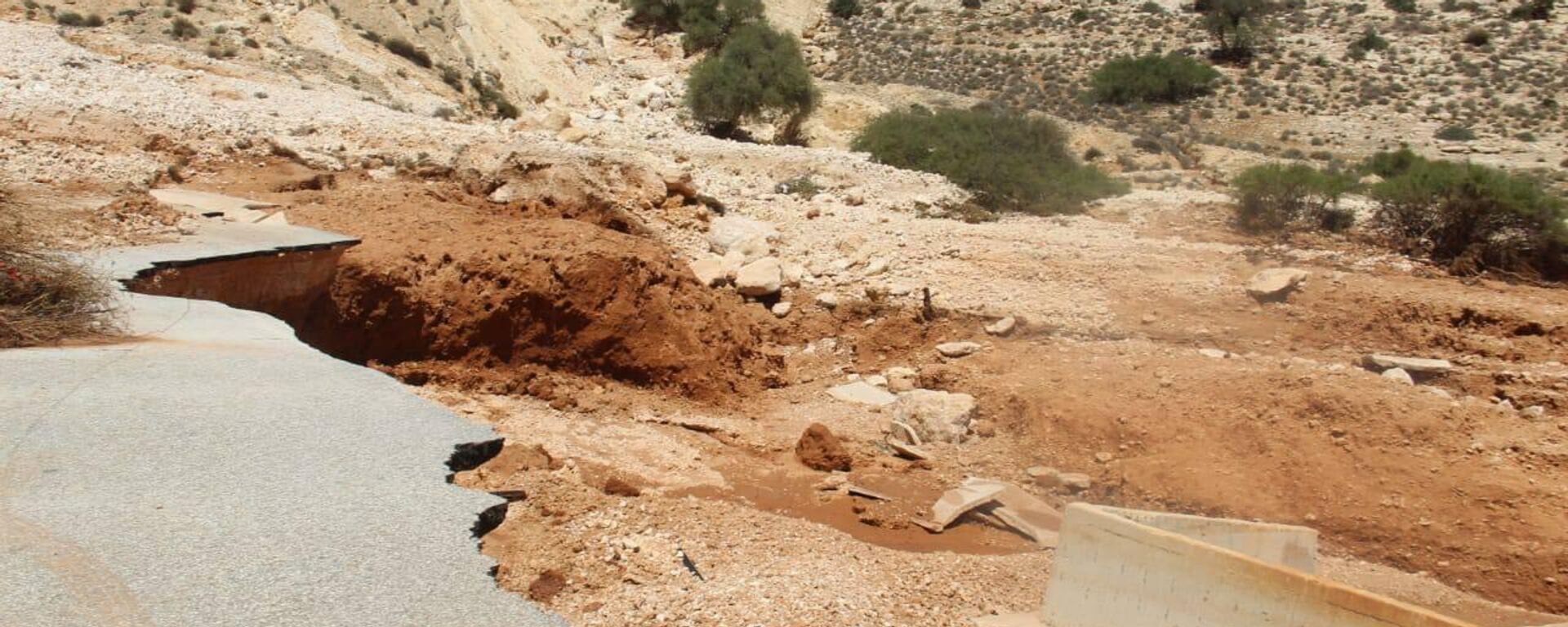 تضرر عدد من الطرق والكباري في درنة الليبية بعد الفيضان - سبوتنيك عربي, 1920, 16.09.2023