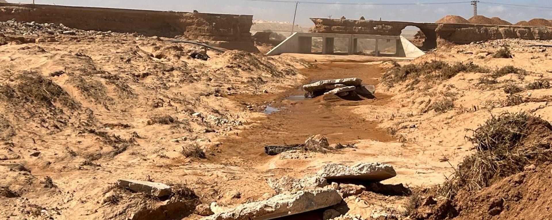 أضرار كبيرة لاحقت  ضاحية المخيلي إثر إعصار دانيال الذي ضرب ليبيا - سبوتنيك عربي, 1920, 18.09.2023