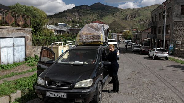الوضع في منطقة ناغورني قره باغ - اللاجئون في مدينة غوريس، أرمينيا - سبوتنيك عربي