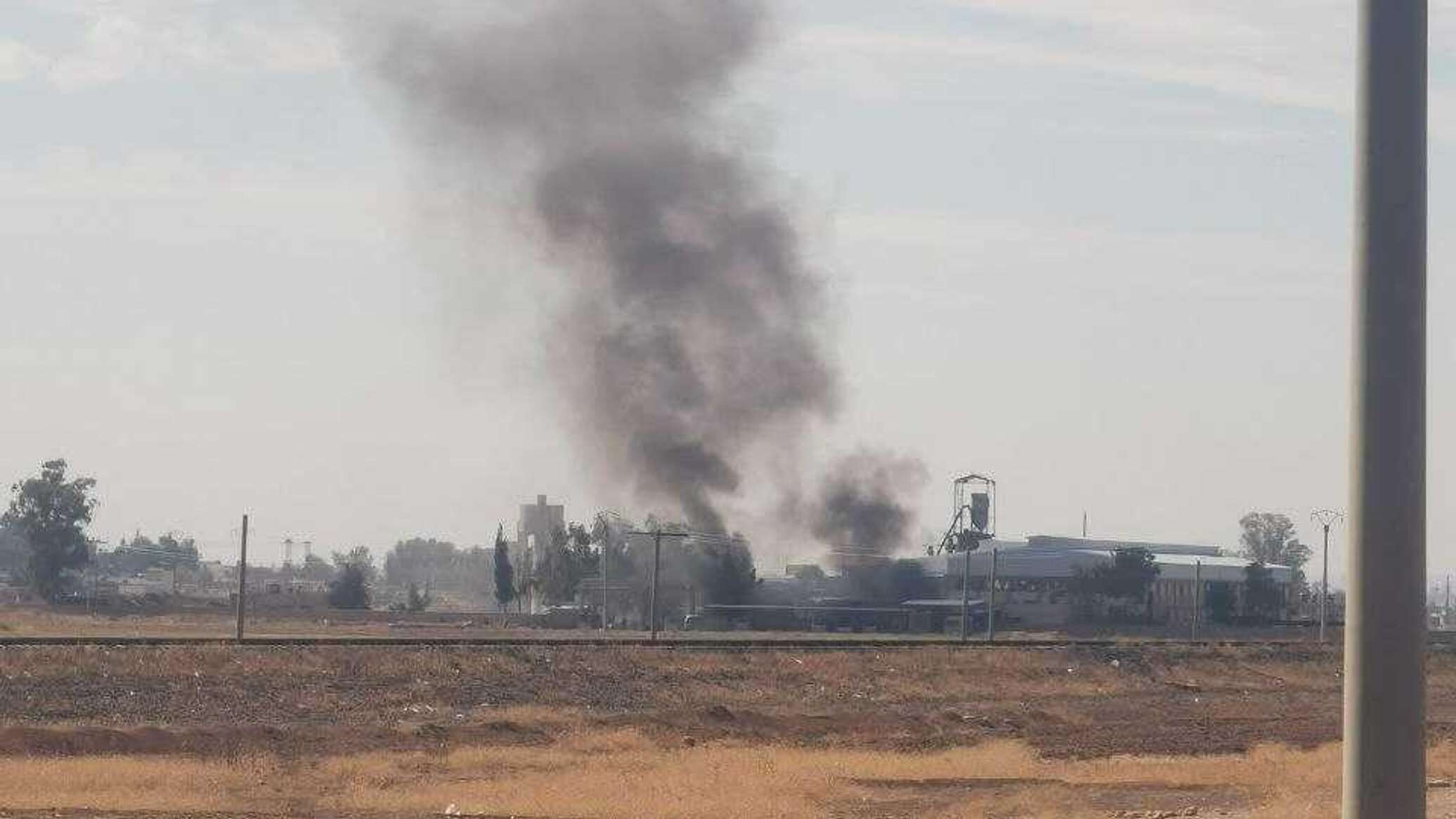 هجوم صاروخي على قاعدة للجيش الأمريكي في حقل "كونيكو" للغاز الطبيعي شرقي سوريا