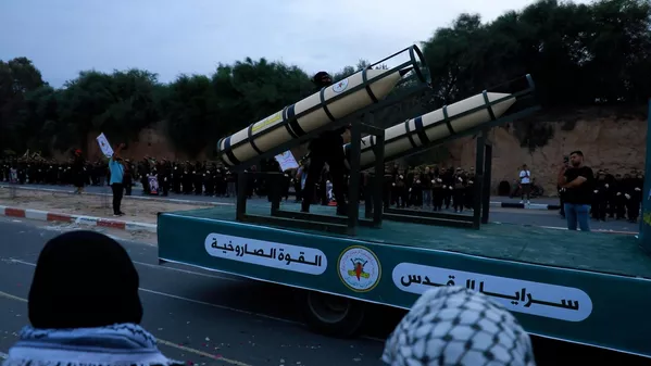 سرايا القدس تكشف عن أسلحة ومسيّرات جديدة خلال عرض عسكري في قطاع غزة
سرايا القدس تكشف عن أسلحة ومسيّرات جديدة خلال عرض عسكري في قطاع غزة
- سبوتنيك عربي