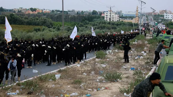 سرايا القدس تكشف عن أسلحة ومسيّرات جديدة خلال عرض عسكري في قطاع غزة
سرايا القدس تكشف عن أسلحة ومسيّرات جديدة خلال عرض عسكري في قطاع غزة
- سبوتنيك عربي