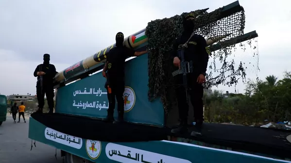 سرايا القدس تكشف عن أسلحة ومسيّرات جديدة خلال عرض عسكري في قطاع غزة
سرايا القدس تكشف عن أسلحة ومسيّرات جديدة خلال عرض عسكري في قطاع غزة
- سبوتنيك عربي