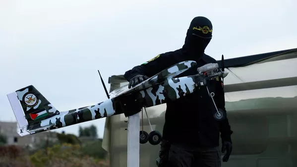 سرايا القدس تكشف عن أسلحة ومسيّرات جديدة خلال عرض عسكري في قطاع غزة
سرايا القدس تكشف عن أسلحة ومسيّرات جديدة خلال عرض عسكري في قطاع غزة
- سبوتنيك عربي