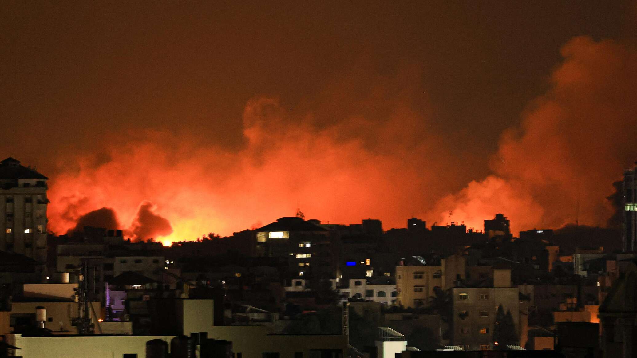 التليفزيون الفلسطيني: سقوط 22 قتيلا جراء القصف الإسرائيلي المتواصل على غزة