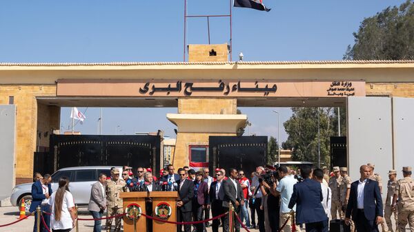 معبر رفح البري بين مصر وقطاع غزة - سبوتنيك عربي
