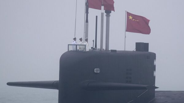غواصة نووية جديدة من طراز 094 أ من فئة جين لونغ مارش 10 تابعة لبحرية جيش التحرير الشعبي الصيني - سبوتنيك عربي