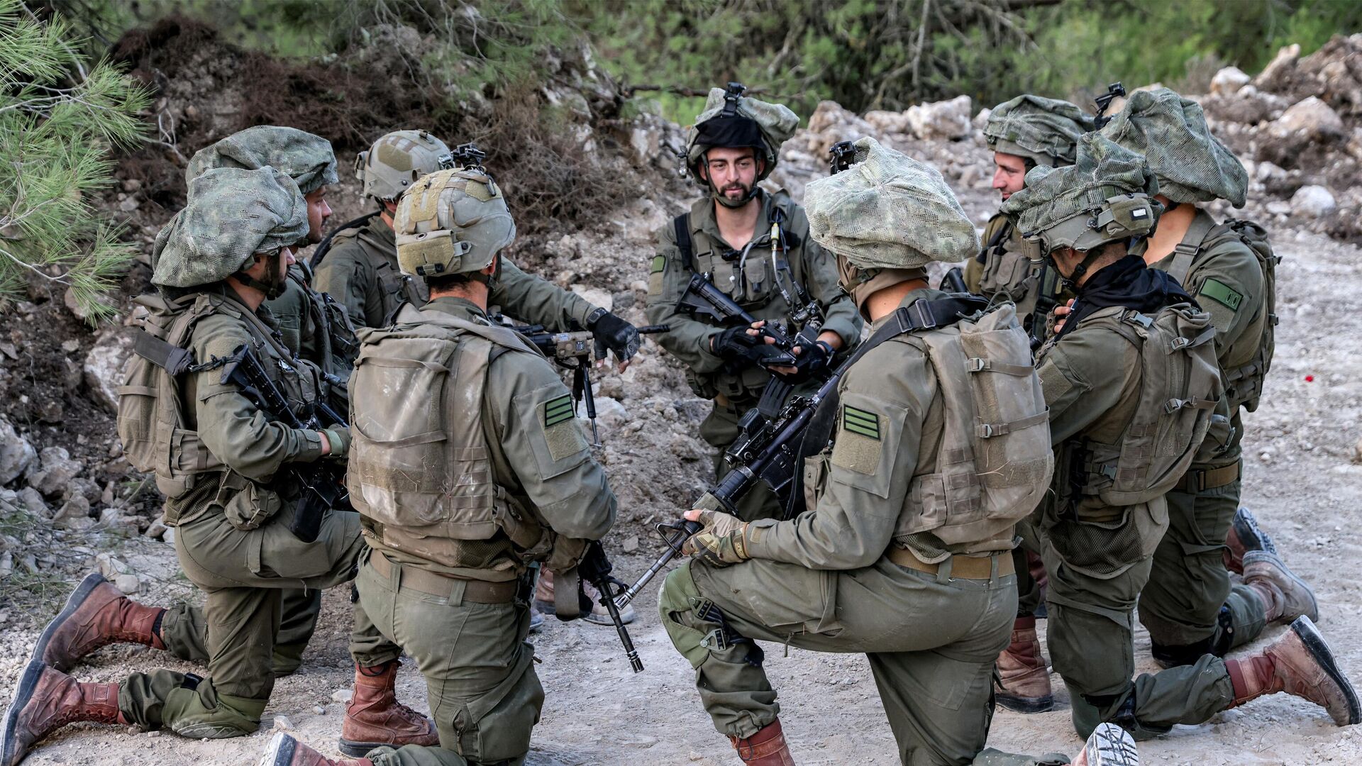 انتشار قوات الجيش الإسرائيلي على الحدود الشمالية مع لبنان، 1 نوفمبر 2023 - سبوتنيك عربي, 1920, 18.11.2023