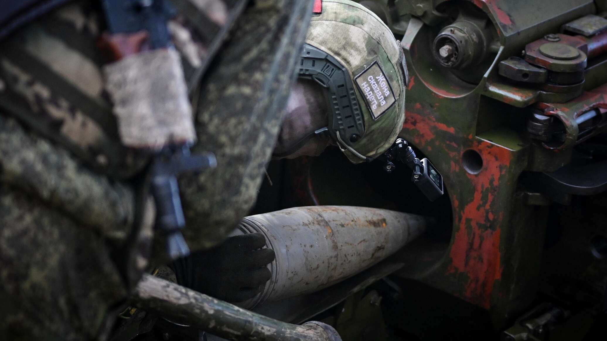 وقوع 5 عسكريين أوكرانيين بالأسر على يد جنديين روسيين... فيديو
