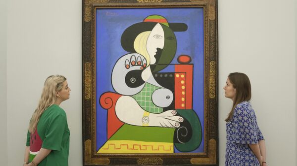 لوحة امرأة الساعة الشهيرة للرسام الإسباني بابلو بيكاسو - سبوتنيك عربي