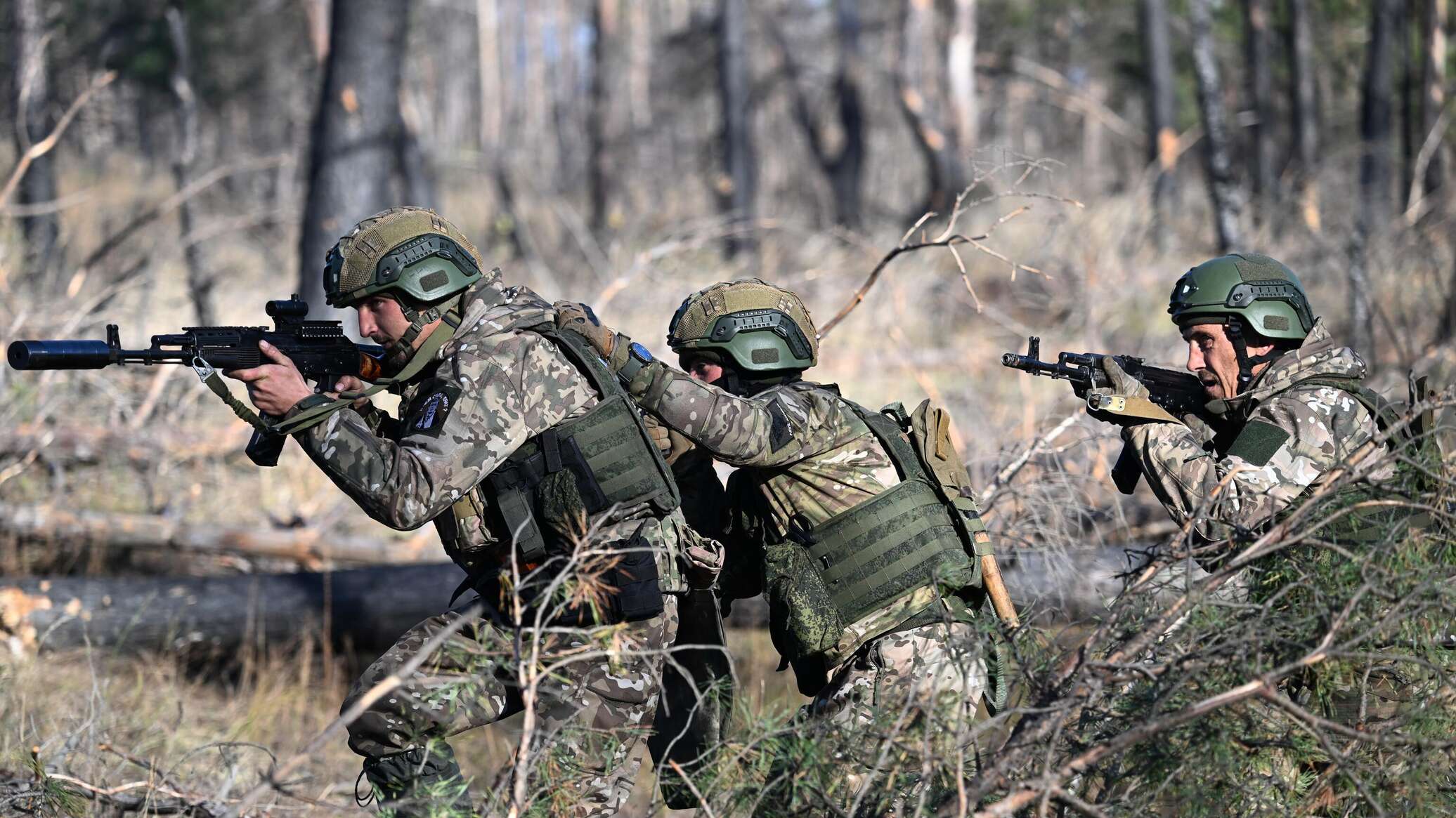 مظليون روس يطهرون معقلا للقوات الأوكرانية