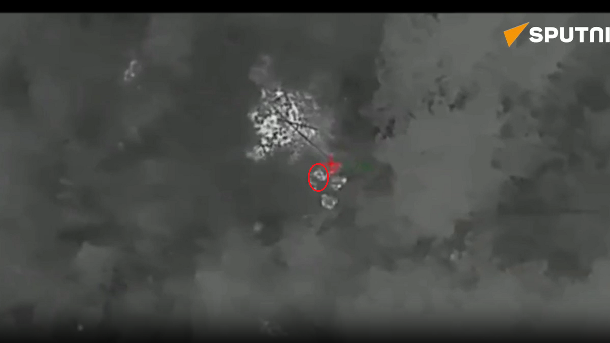 القوات الروسية تستهدف جنودا أوكرانيين تحت جنح الظلام... فيديو