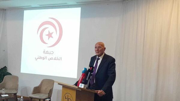رئيس جبهة الخلاص الوطني في تونس أحمد نجيب الشابي - سبوتنيك عربي